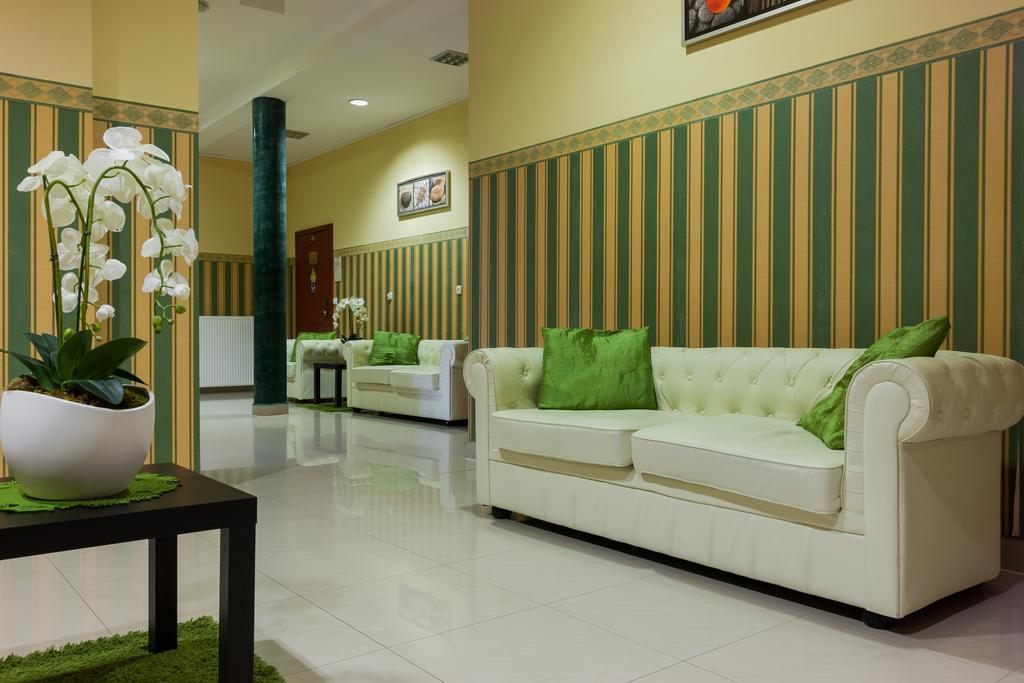 Bursztyn - Bernstein Spa & Wellness Dąbki Oda fotoğraf