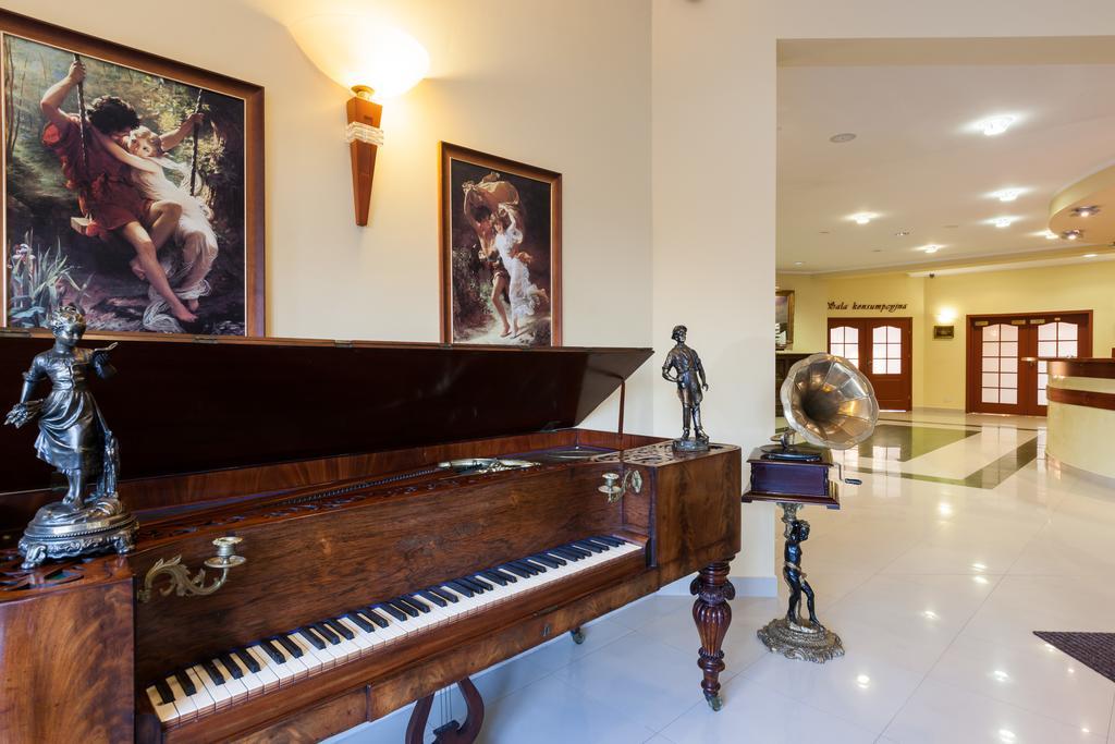 Bursztyn - Bernstein Spa & Wellness Dąbki Dış mekan fotoğraf