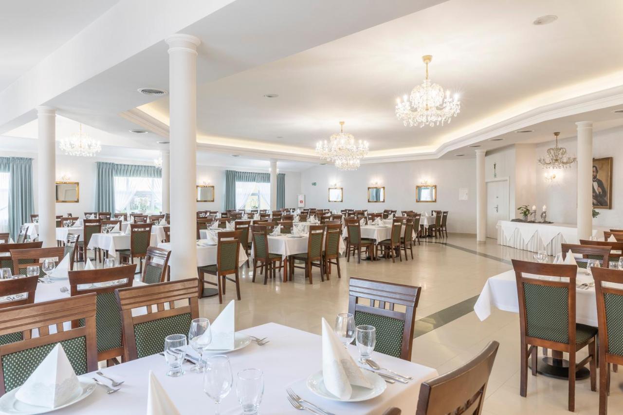 Bursztyn - Bernstein Spa & Wellness Dąbki Dış mekan fotoğraf