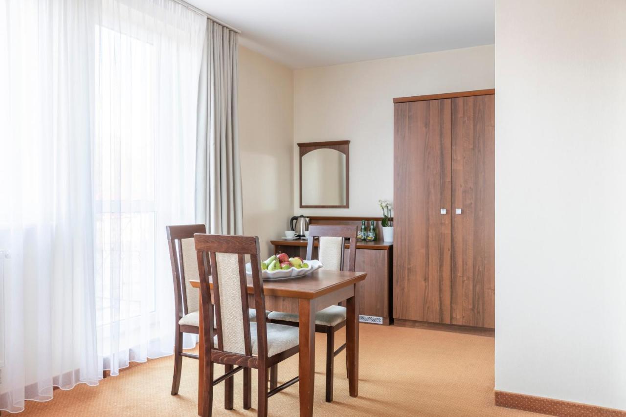 Bursztyn - Bernstein Spa & Wellness Dąbki Dış mekan fotoğraf